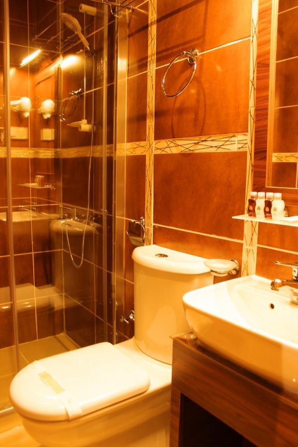 Somya Hotel Gebze Bagian luar foto